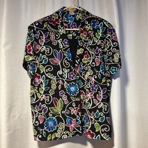Beautiful Black Satin Floral Top Women’s XL